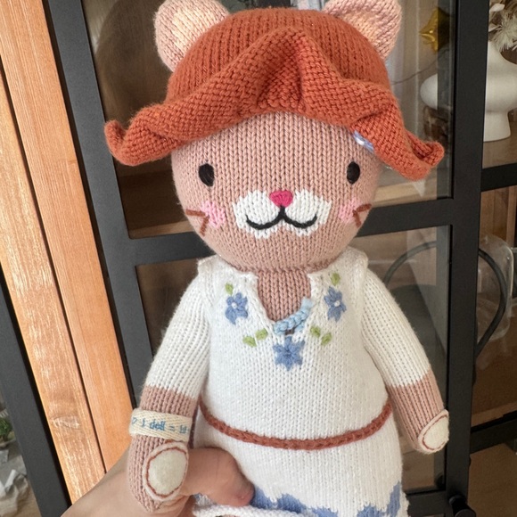 Cuddle + Kind Chelsea the Cat plush doll stuffed animal bucket hat baby girl - Picture 2 of 10